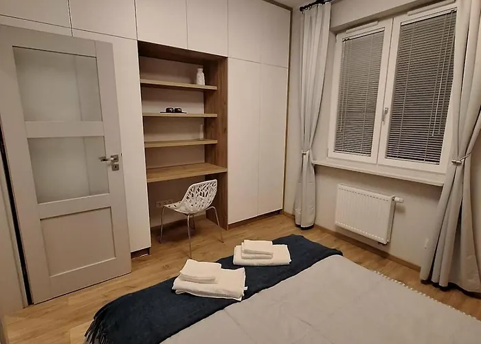 T&m Fvat Invoice Varšava