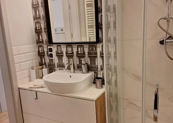 T&m Fvat Invoice Varšava